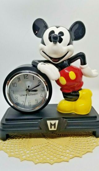 Vintage Porcelain Walt Disney Mickey Mouse Art Deco Desk/mantel Clock.