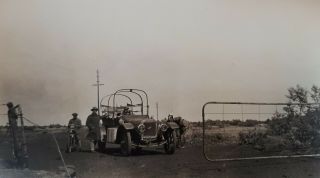 1928 B/w Photograph.  Car Leaving Hwange/ Wankie Reserve.  Rhodesia/ Africa 15