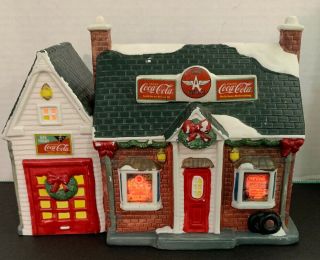 Coca Cola 1993 Flying A Gas Station Christmas Village Town Square House