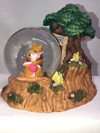 Winnie The Pooh And Piglet Snow Globe Disney Store Exclusive