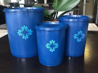 Vintage Tupperware Royal Blue Canister Set Of 3 805 - 13 809 - 6 811 - 13 Lids Floral