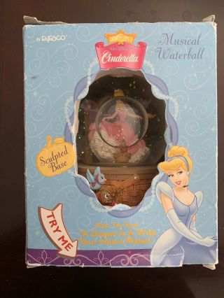 Disney Cinderella Musical Snow Globe “dream Is A Wish Your Heart Makes”enesco