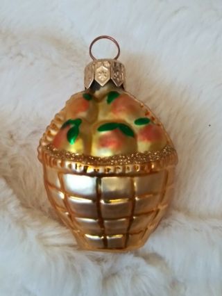 1995 9548 Patricia Breen Apple Basket Blown Glass Christmas Ornament 2 "