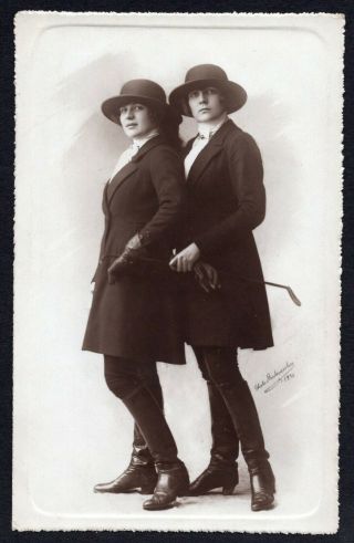 Art Deco Fashion,  2 Ladies In Horse Riding Gear,  Great 1920s Rppc,  No 1.