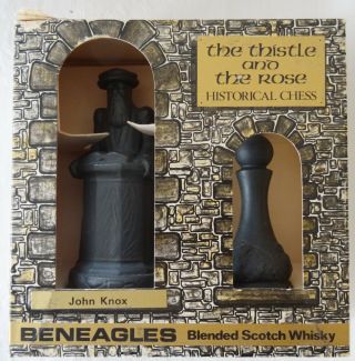 Wade Beneagles Chess Piece John Knox With Pawn Thistle & Rose