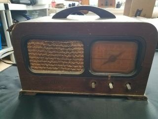 Philco Police Band/broadcast Vintage Tube Radio In Wooden Case Parts/repair Usa