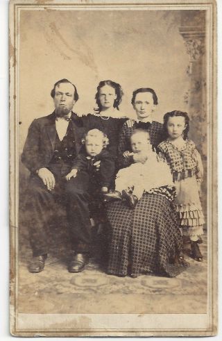 Cdv Civil War Era Family Photo