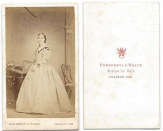 Cdv Victorian Lady Carte De Visite Photo By Humphreys & Whaite Of Cheltenham