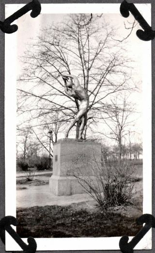 Vintage Photograph 1930 The Discus Thrower Monument Central Park York Photo