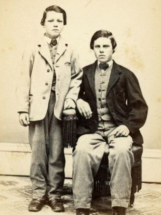 1860s Cdv Young Brothers By Mr & Mrs Graves Of Lockport York