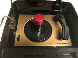 RCA Victor Bakelite Phonograph Record Player Model 45 - EY - 3 Powers On 2