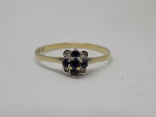 Stunning Vintage 9ct Gold Sapphire & Diamond Ring.  Size N 1/2.  9k Dia 375