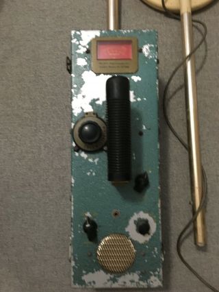 Vintage White ' s Gold Master Metal Detector Model 66TR 2