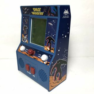 Arcade Classics Space Invaders Mini Handheld Arcade Game Fast 3