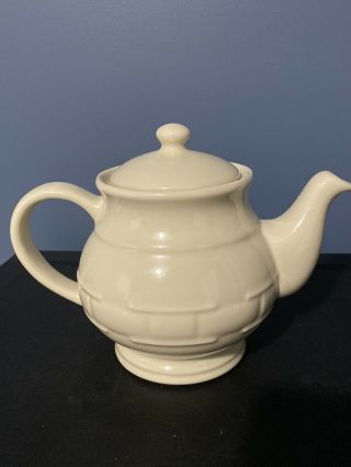 Longaberger Pottery One Quart Teapot.  Woven Traditions Ivory.