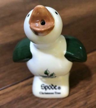 Spode ‘christmas Tree’ Ceramic Green And Ivory Bird Pie Funnel Vent