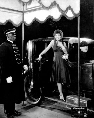 1930 - 1939 Clara Bow B/w Movie Promo Photo (celebrities)