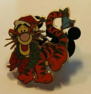 Disney Dlrp Paris Christmas 2005 Santa Tigger Wreath From Winnie The Pooh Pin