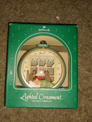 1984 Hallmark Lighted Ornament " Santa 