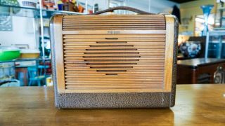Art Deco Philco Model 46 - 350 Wood Radio Tambour Case Gorgeous Grain
