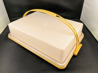 Vintage Tupperware Rectangle Cake Carrier Taker With Handle Harvest Gold