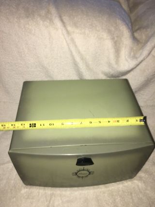 West Bend Vintage Avocado Olive Green Metal Bread Box USA Pastries Rolls Muffins 2