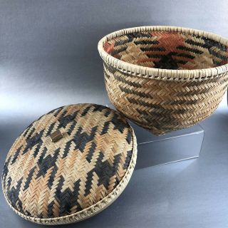 9 " Vintage Round Hand Woven Native American Covered Basket Bowl Natural Fibers