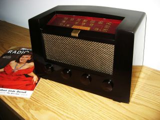 Restored 1949 Rca Victor 8r71 Amfm Tube Radio