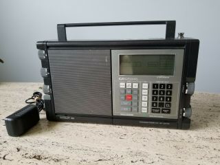 Grundig Satellit 700 Fm/am/sw Portable World Receiver Radio