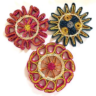 Vintage Set Of 3 Woven Braided Floral Sunburst Rattan Fiber Trivets