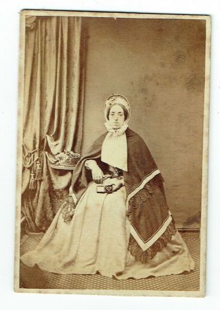Victorian Cdv Photo Lady Holding Daguerrotype Mourning ? Unstated Photographer