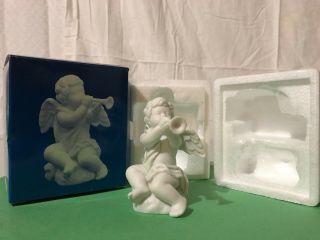 Avon Nativity Collectibles The Cherub White Porcelain Figurine 1989