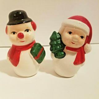 1988 Ceramic Snowmen Salt Pepper Set Vintage Christmas Holiday Santa Hat Tree