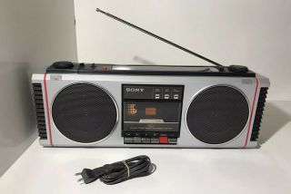 Vintage Sony 3d Cfs - 450 Am Fm Stereo Cassette Tape Recorder Boom Box Bass Boost
