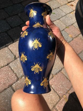 Andrea By Sadek Bumble Bee Collector Vase 10” Gold On Blue