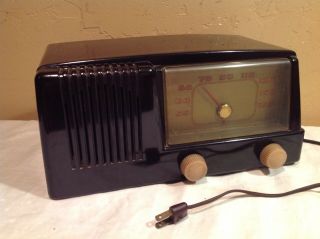 Vintage General Electric Bakelite Cabinet Tube Type Am Radio Model 400 -