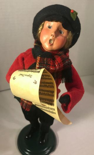 Byers Choice Christmas Carolers Young Boy In Plaid W Song Sheet Figurine