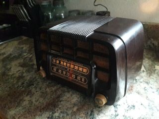 Vintage General Electric Tube Radio Table Model 220 Bakelite - AM & Shortwave 3