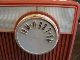 VINTAGE ZENITH RADIO TUBE 1950 ' S RARE PEACH COLOR MODEL F508 2