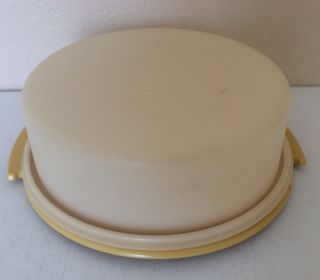 Vintage Tupperware Harvest Gold Round Pie/cake Taker Carrier 10” 719 - 4