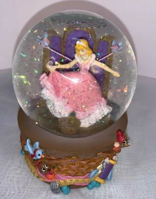 Enesco Disney Cinderella Musical Snow Globe Dream Is A Wish Your Heart Makes