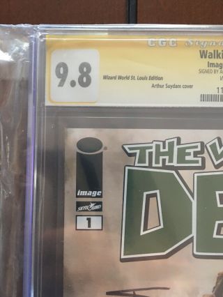 The Walking Dead 1 Wizard World ST.  LOUIS Variant CGC 9.  8 (NM/MT) Signed Suydam 2