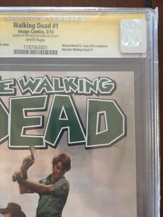 The Walking Dead 1 Wizard World ST.  LOUIS Variant CGC 9.  8 (NM/MT) Signed Suydam 3