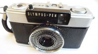 Vintage 70 ' s Olympus Pen EE - 3 Half - Frame Camera 28mm f/3.  5 Zuiko Lens,  case 2
