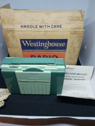 Westinghouse Mid Century Green Am Tube Radio W/handle H - 414p4 Or H - 415p4