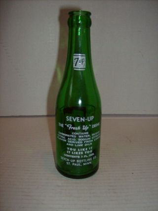 Vintage 7Up Girl Fresh Up St Paul Minn Minnesota 7 oz Bottle Glass 2