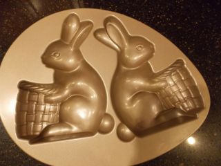 Nordic Ware 3d Stand Up Easter Bunny With Basket Cake Pan - 10 Cups/2.  4l