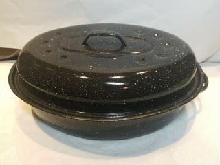 12 " Oval Black Enamel With White Specks Roasting Pan With Lid