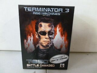Gentle Giant Terminator 3 T - 850 Battle Light Up Bust