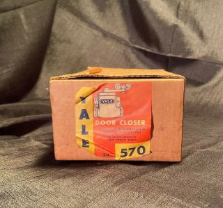 Vintage Yale Pot Belly Model 570 Door Closer Universal Hardware Factory Orig Box